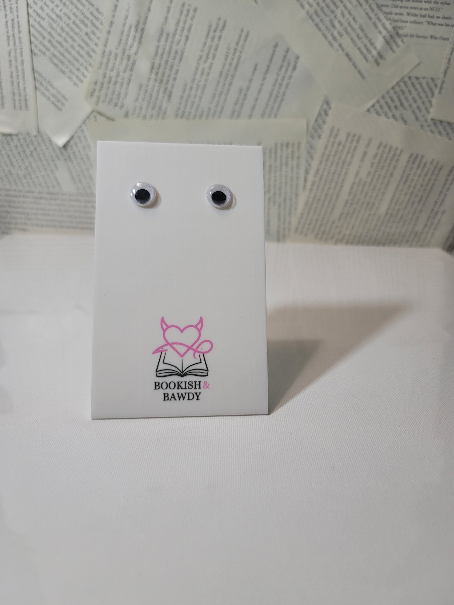 Googly Eye Earrings – Quirky Bookish Jewelry for Playful Readers