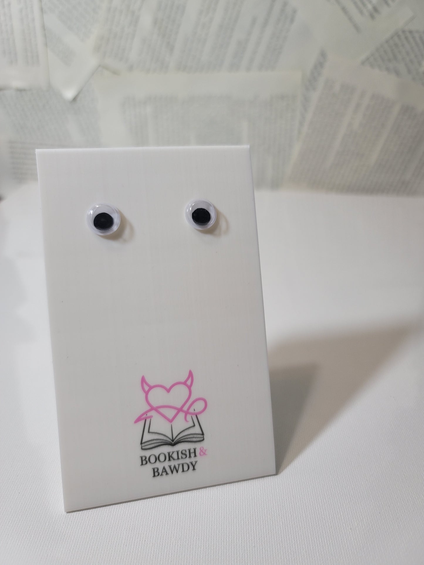 Googly Eye Earrings – Quirky Bookish Jewelry for Playful Readers