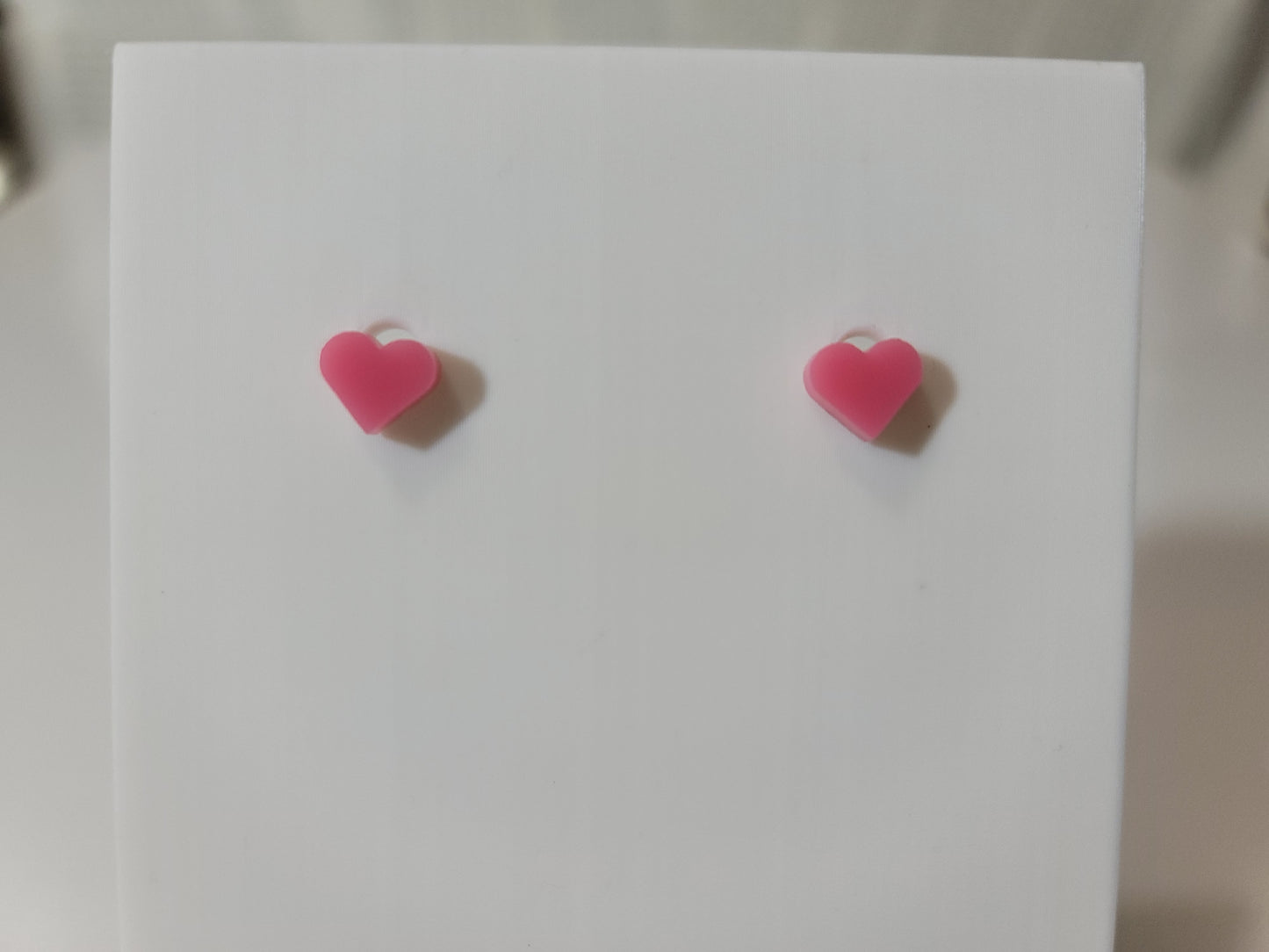 Bookish Heart Earrings – Flirty Pink Studs for Spicy & Soft Aesthetics