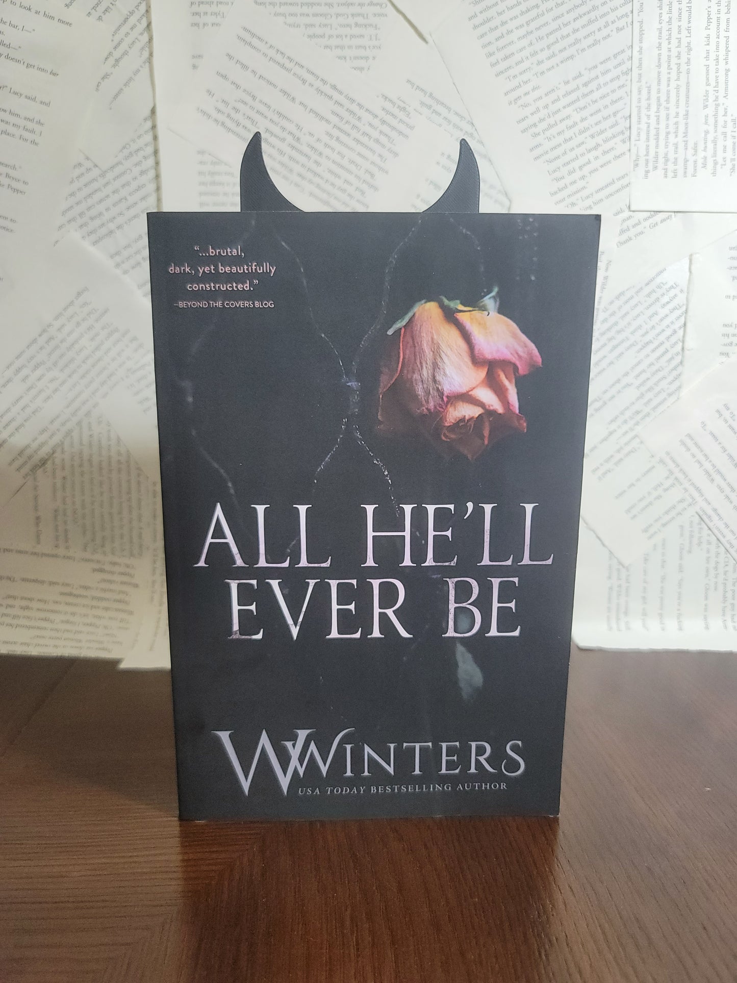Sinful Horns Bookmark – Bold 3D Printed Marker for Dark Romance Lovers