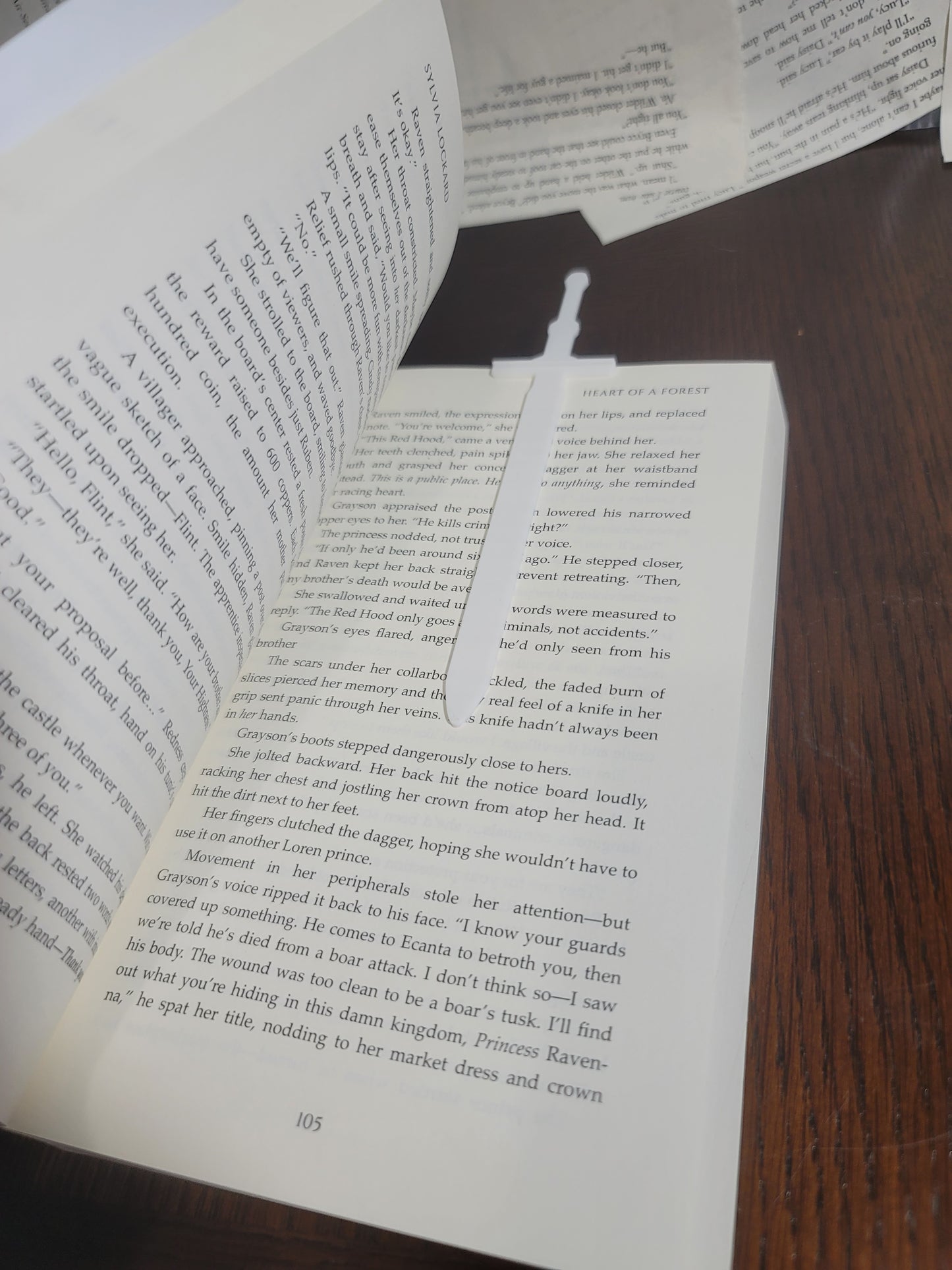 Smut Slayer Sword Bookmark – 3D Printed Accessory for BookTok Queens