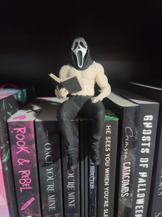 Dark Romance Reader Shelf Sitter