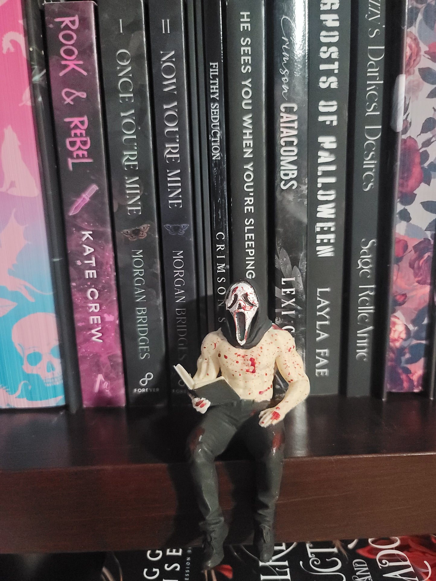 Hand Painted Dark Romance Reader Shelf Sitter | Gothic BookTok Bookshelf Decor for Readers