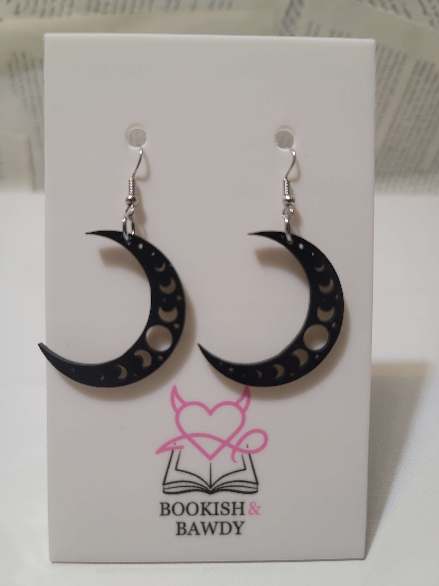 Moon Phase Statement Earrings – Dark Acrylic Crescent Dangles for Witchcore & Cosmic Aesthetic