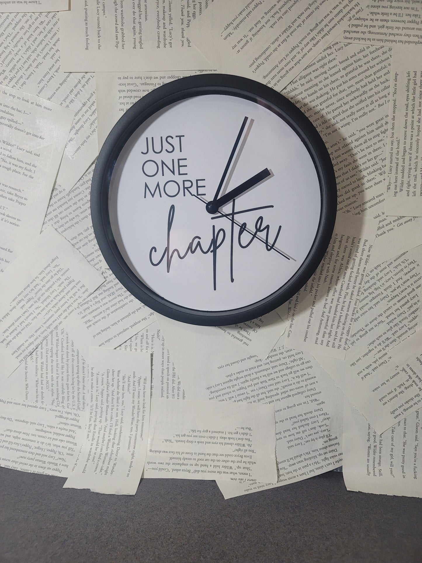 Just One More Chapter – Bookish Clock for Page-Turners