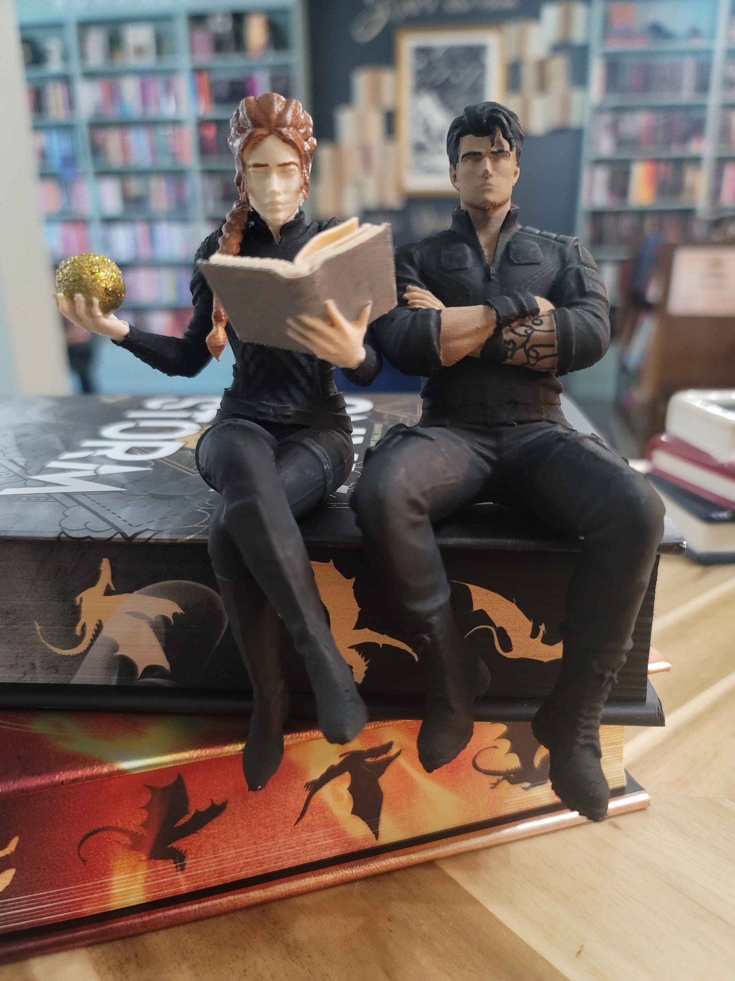 Xaden & Violet Shelf Sitters | Fourth Wing Inspired Romantasy Bookshelf Decor | Hand Painted BookTok Reader Collectibles