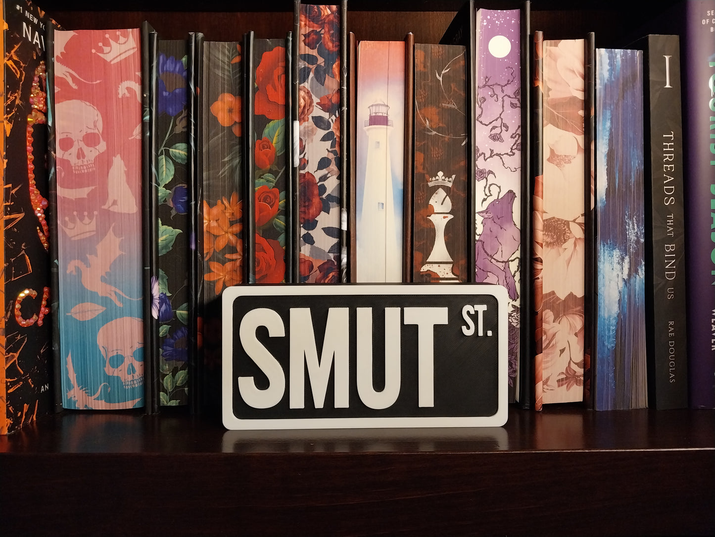Smut Street Shelf Sign | Boutique Dark Romance Bookshelf Decor for BookTok Readers